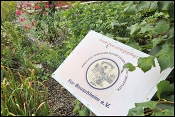 Beetgeflüster – Gespräche bei der Beetpflege