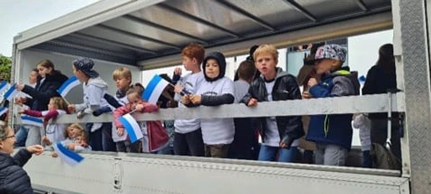 Kerwekids beim Umzug